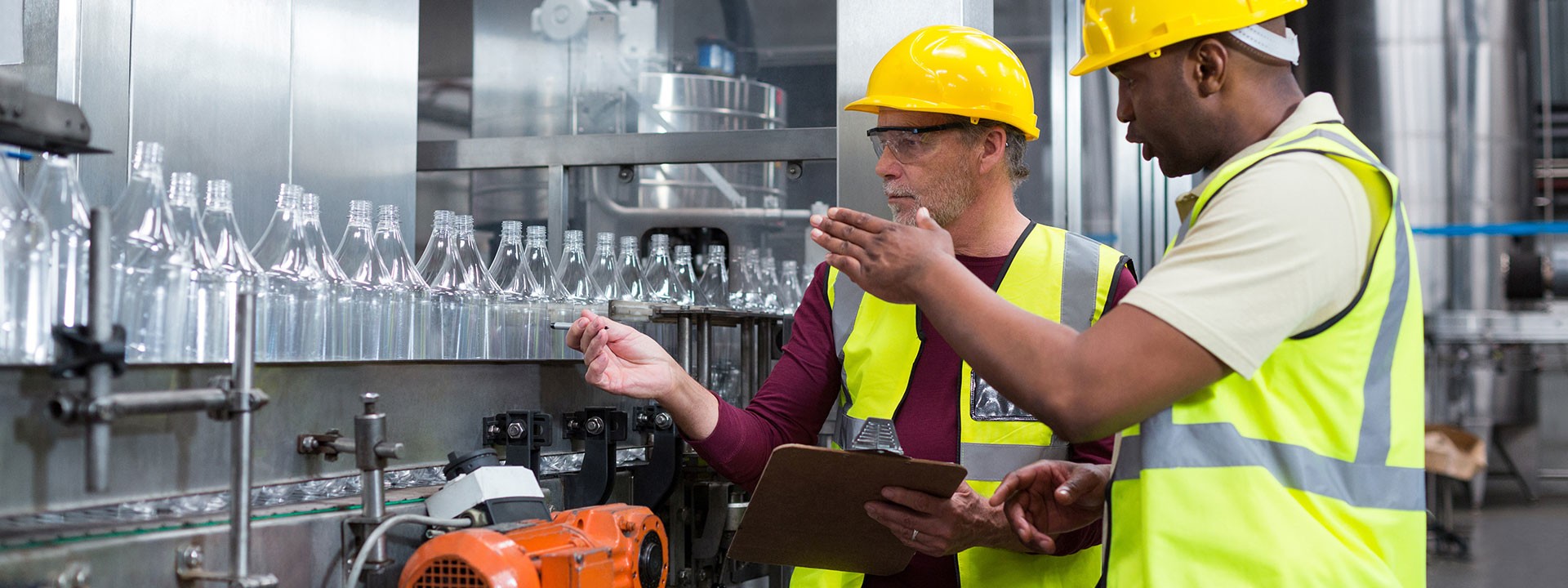 Services für Anlagen- und Maschinensicherheit aus einer Hand I TÜV Rheinland