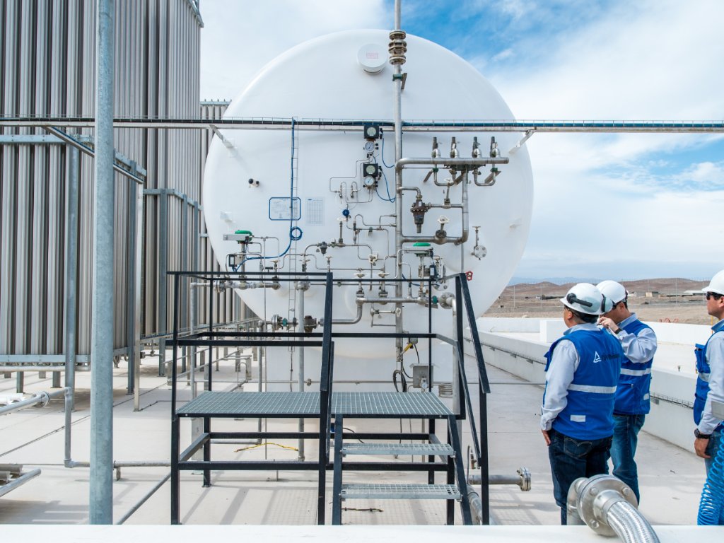 Pressure equipment inspection, including testing of pressure reservoirs, steam boilers and pipelines | TÜV Rheinland